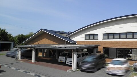 松本市障がい者就労センター・はた外観写真