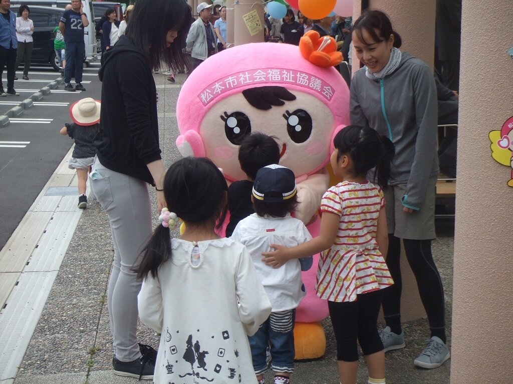 松本市総合社会福祉センターでのつむぎちゃん2